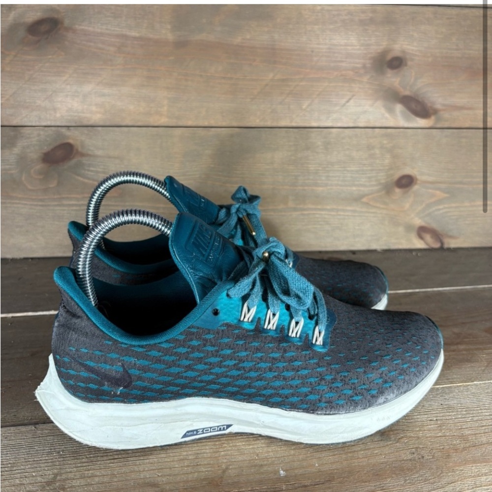 Nike Teal and Gray Sneakers